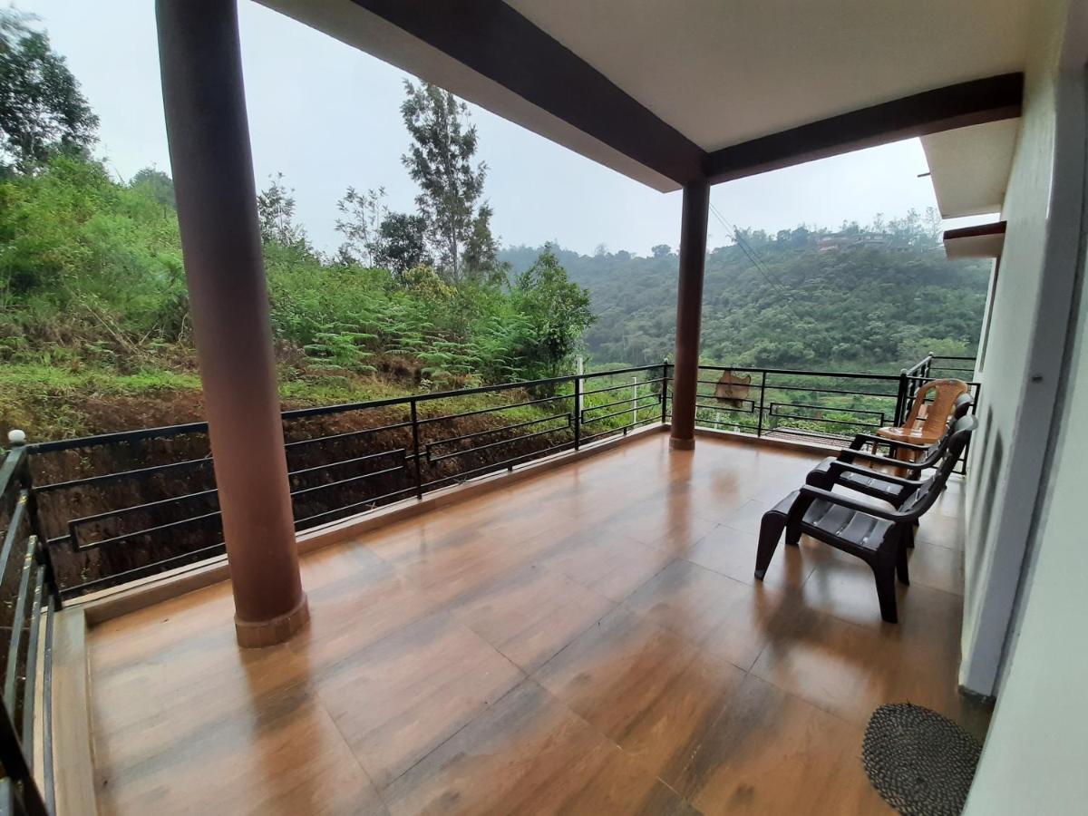 Daisey Dee Homestay Madikeri Eksteriør billede